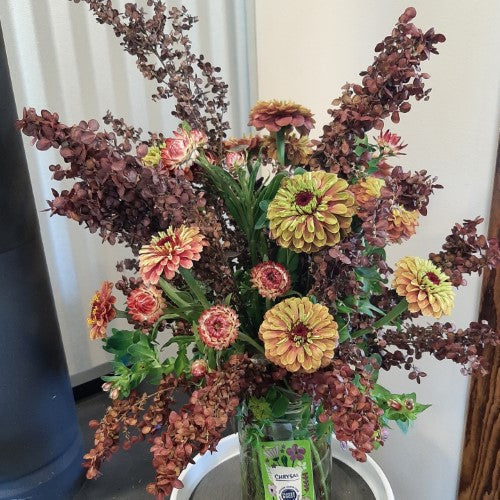 Full Season Subscription- 10 Bouquets with Vase - PICK UP @ FARM