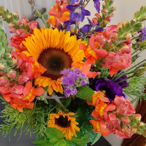 Full Season Subscription- 10 Wrapped Bouquets (no vase) PICKUP @ FARM