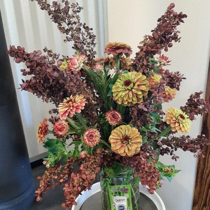 Full Season Subscription- 10 Bouquets with Vase - PICK UP @ FARM
