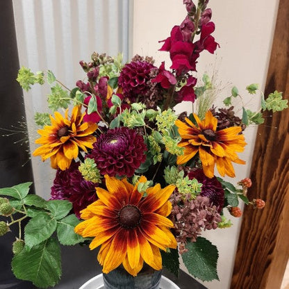 Full Season Subscription- 10 Bouquets with Vase - PICK UP @ FARM